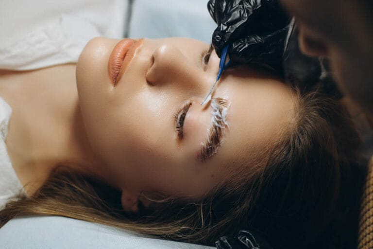 Brow Lamination vs. Microblading vs. Tinting: What’s the Difference?